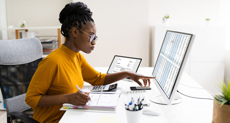 Why Mainstream Organizations Struggle With Becoming Data-Driven and How Decision Management Can Help Them Achieve Value Faster