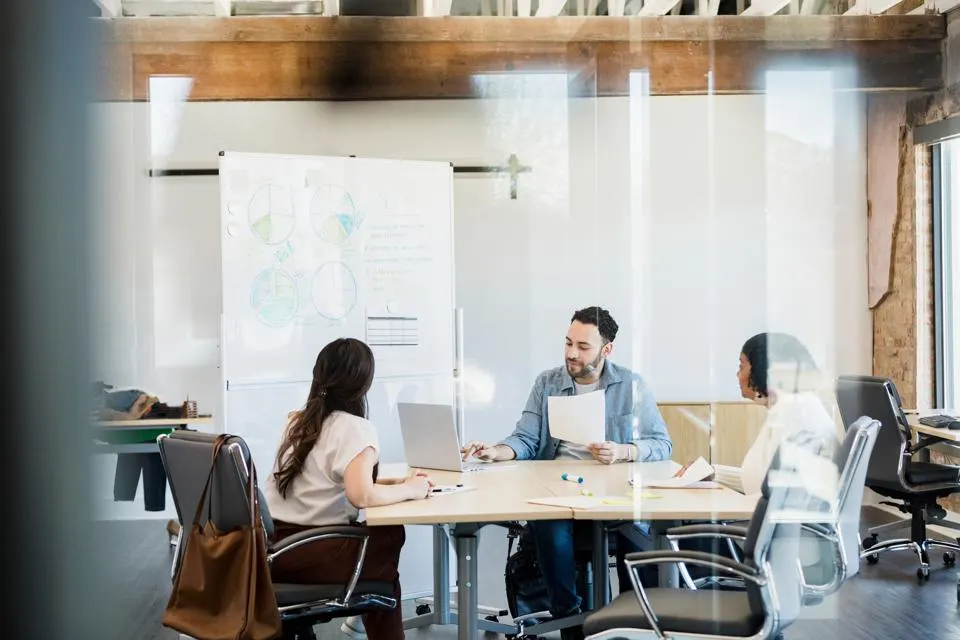 Using Decision Intelligence To Unlock Excellence In Customer Experience
